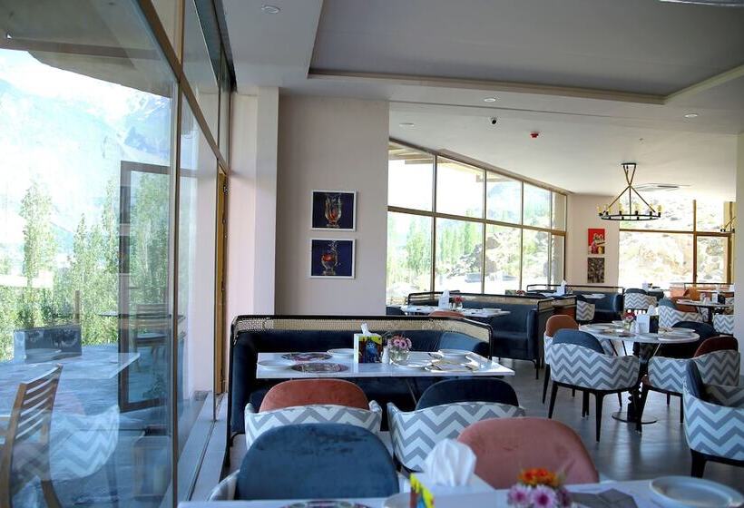 هتل Ambiance Resort Hunza