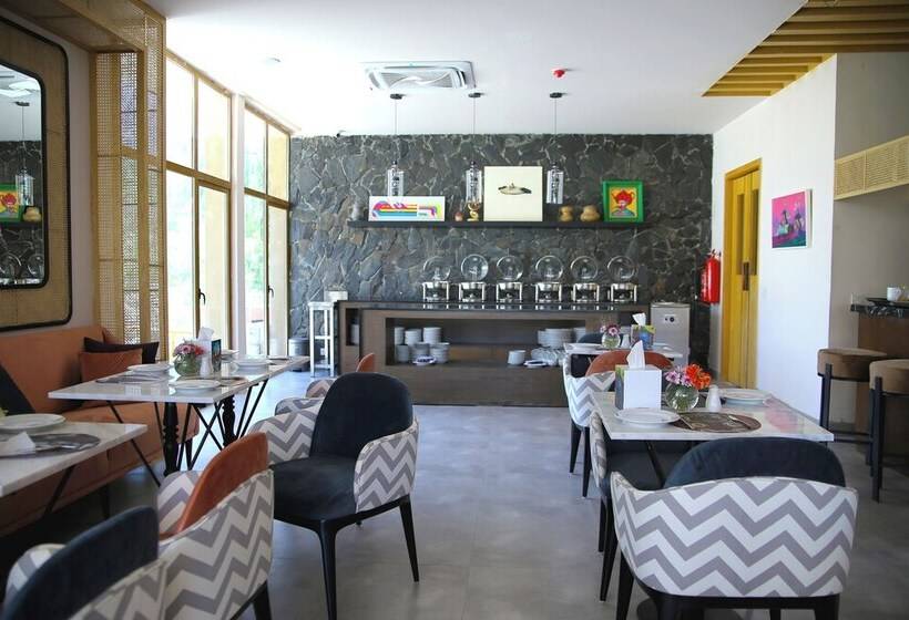 هتل Ambiance Resort Hunza