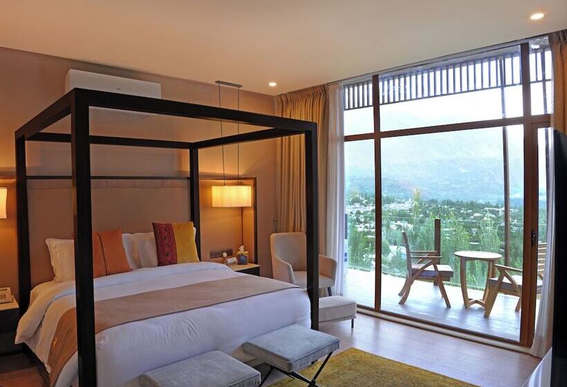 هتل Ambiance Resort Hunza