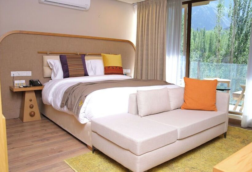 هتل Ambiance Resort Hunza