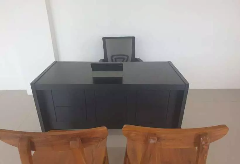 Hotelli Ayani Guest House By Oyo