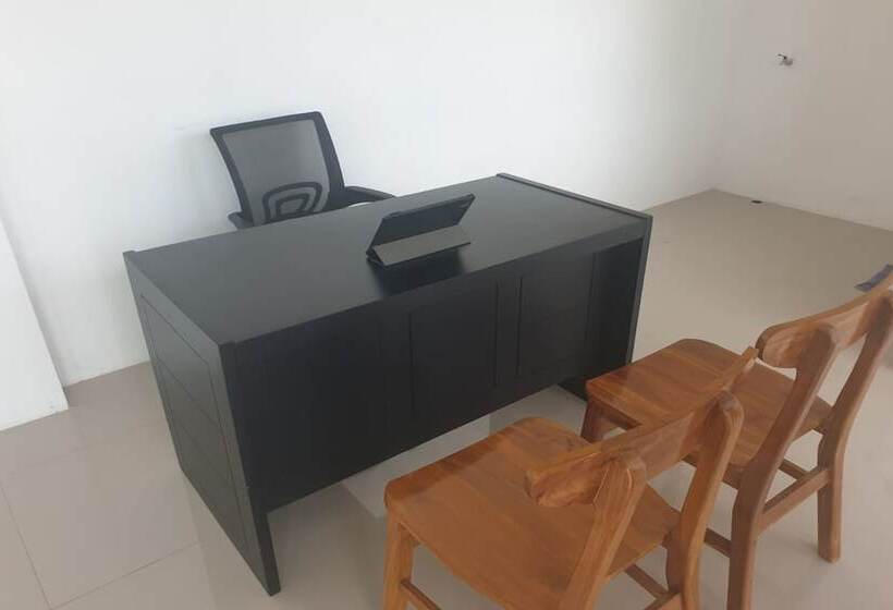 Hotel Ayani Guest House By Oyo