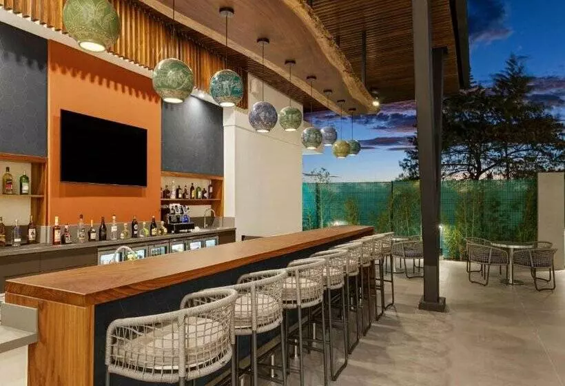 هتل Hampton By Hilton Guanacaste Airport