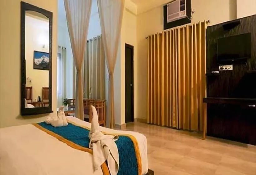 ホテル Holiday Highlights By Dvm India