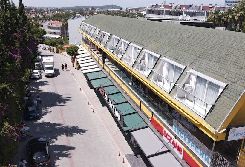 בית מלון כפרי Lofts Alanya Lina