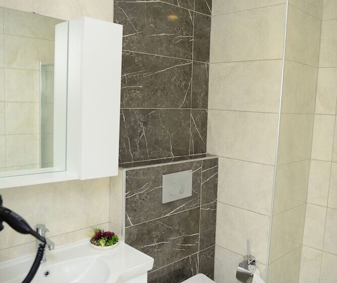 בית מלון כפרי Lofts Alanya Lina