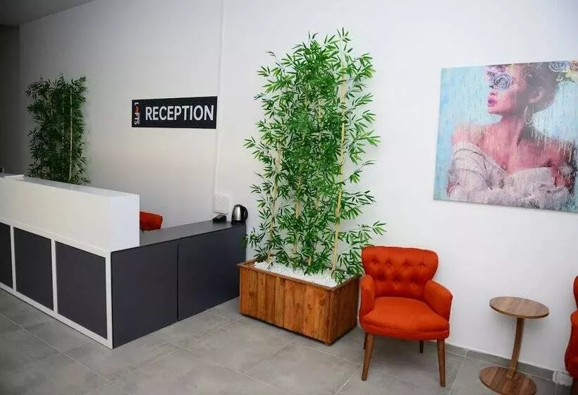 Hotelli Lofts Alanya Lina