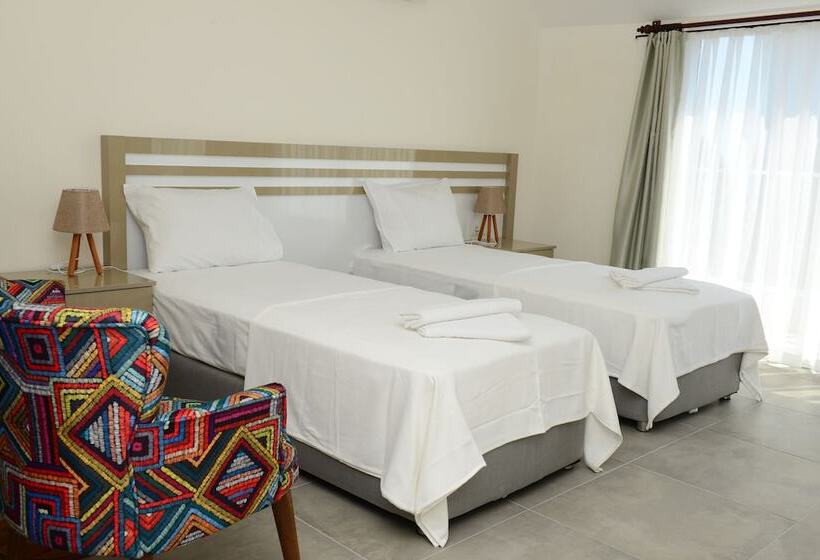 בית מלון כפרי Lofts Alanya Lina