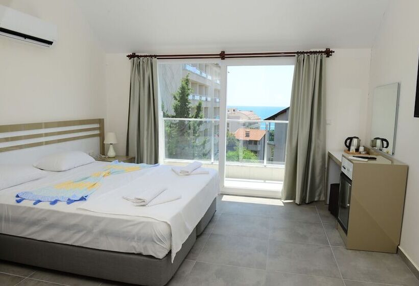 בית מלון כפרי Lofts Alanya Lina