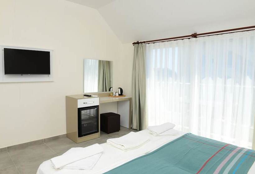 בית מלון כפרי Lofts Alanya Lina