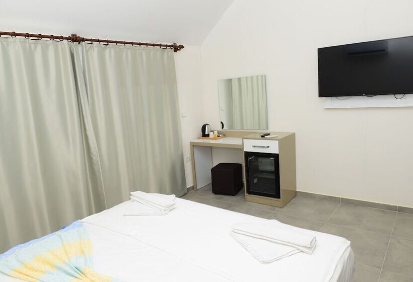 בית מלון כפרי Lofts Alanya Lina