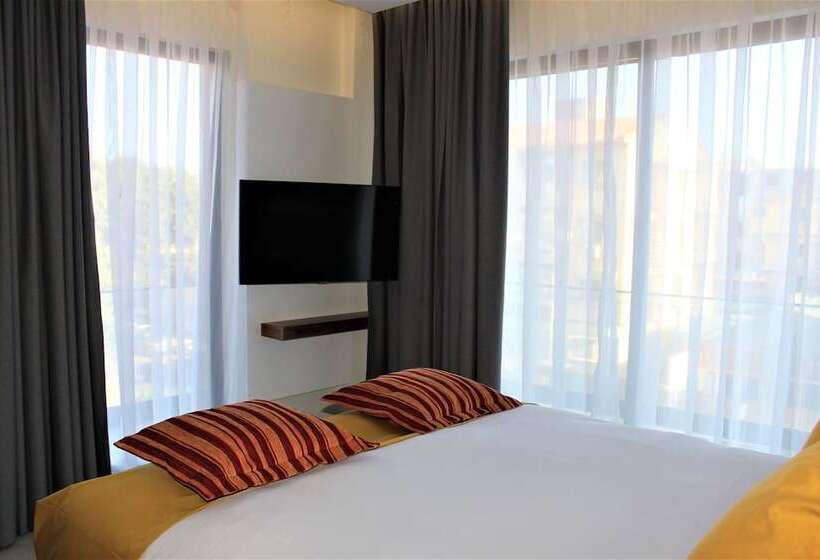 فندق Oryx Boutique