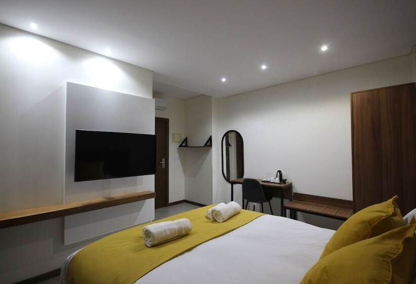 فندق Oryx Boutique