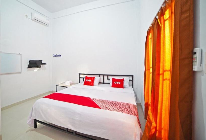 فندق Oyo 90618 Hanania House Syariah