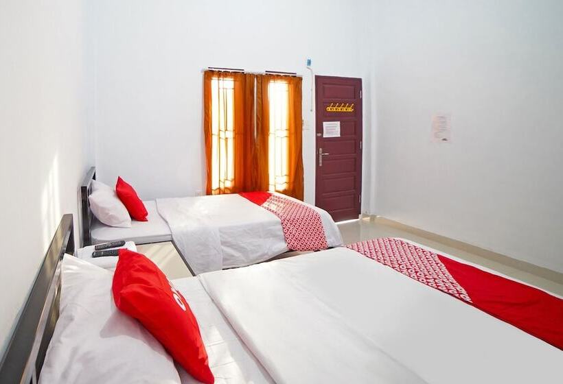 فندق Oyo 90618 Hanania House Syariah