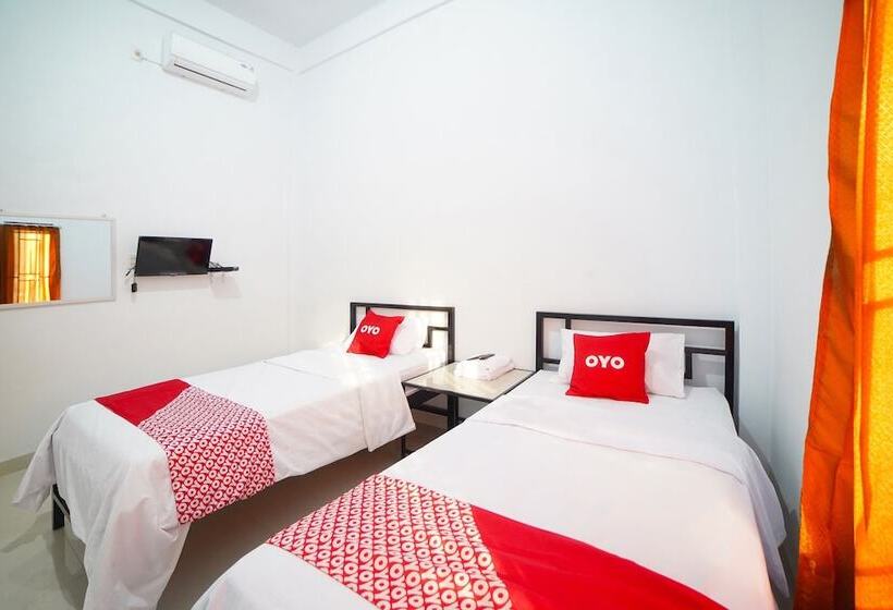 فندق Oyo 90618 Hanania House Syariah