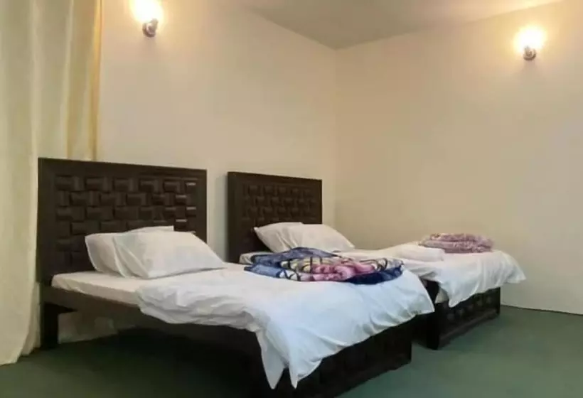 هتل Qashqar Heights