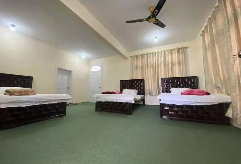 هتل Qashqar Heights