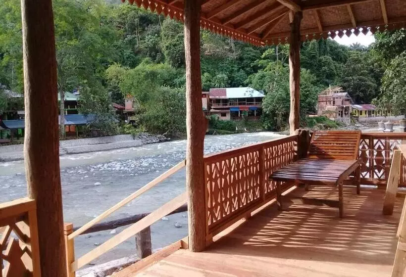 ホテル Rambai Tree Jungle Lodges