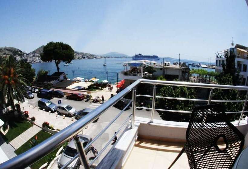 ホテル Ramo Saranda