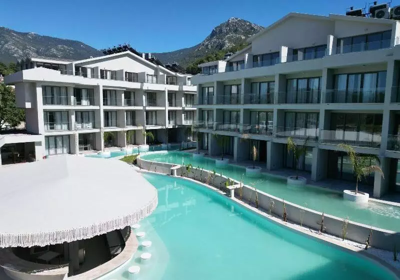 Hotelli Residence 222 Hisarönü