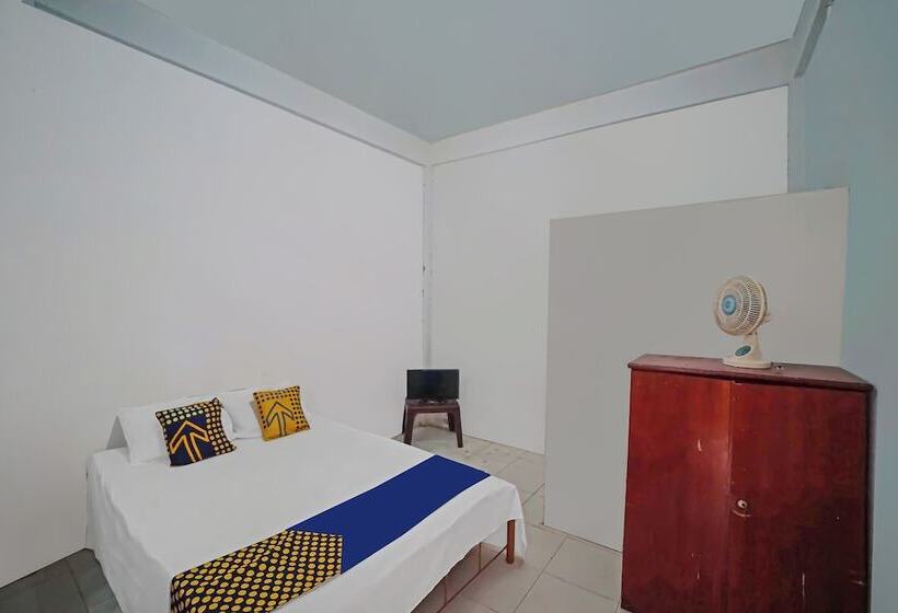 Szálloda Spot On 92600 Mandiri Inn