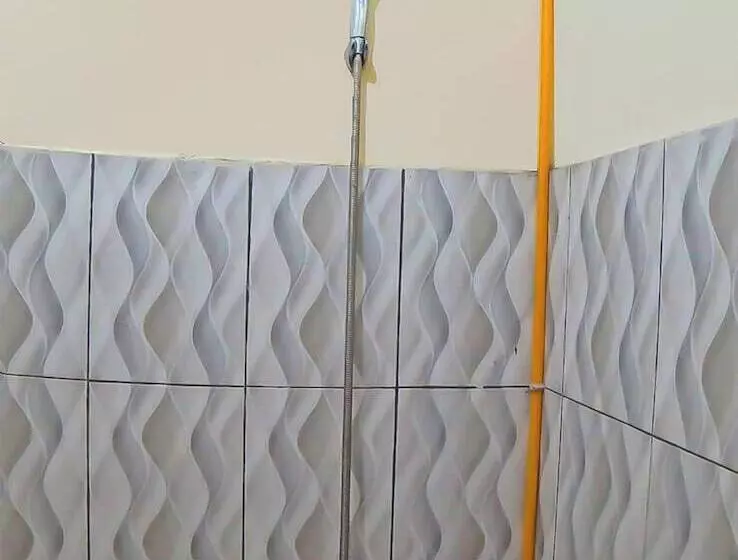 Hotelli Spot On 92600 Mandiri Inn