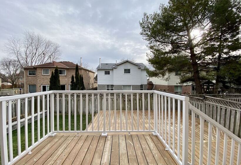 ホテル Waterfront Paradise Estate