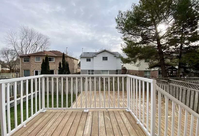 Hotelli Waterfront Paradise Estate