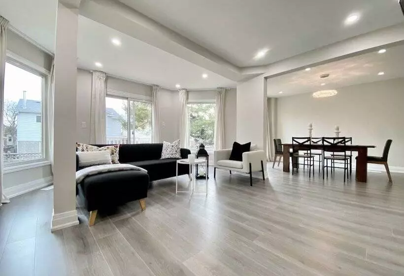 Hotelli Waterfront Paradise Estate