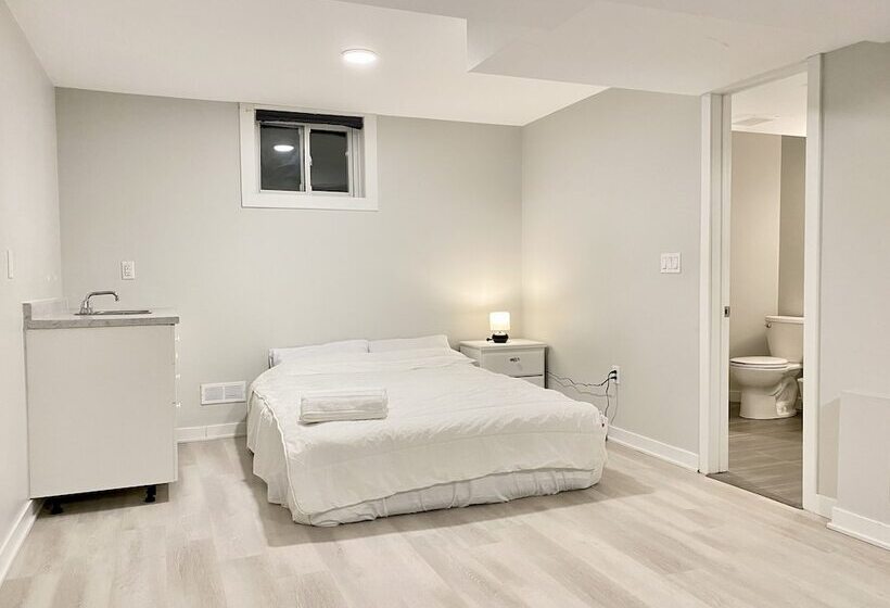 ホテル Waterfront Paradise Estate