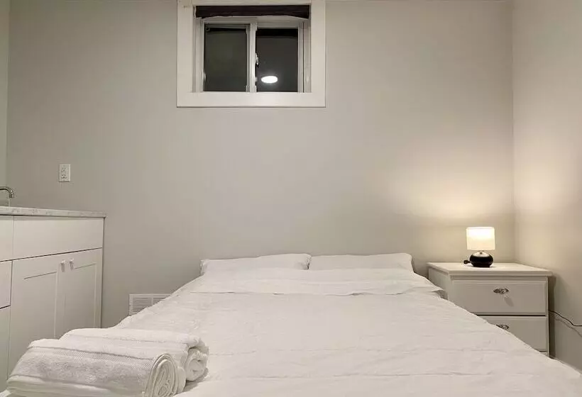 Hotelli Waterfront Paradise Estate