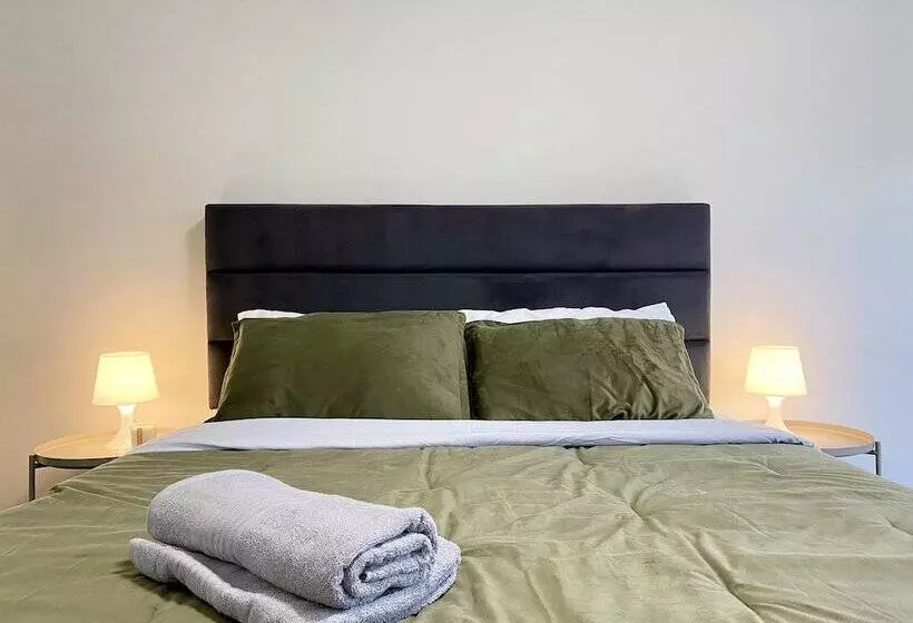 Hotelli Waterfront Paradise Estate