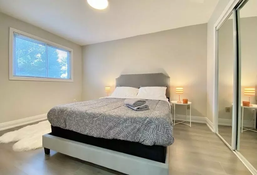 Hotelli Waterfront Paradise Estate