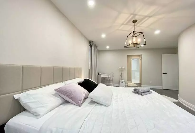 Hotelli Waterfront Paradise Estate