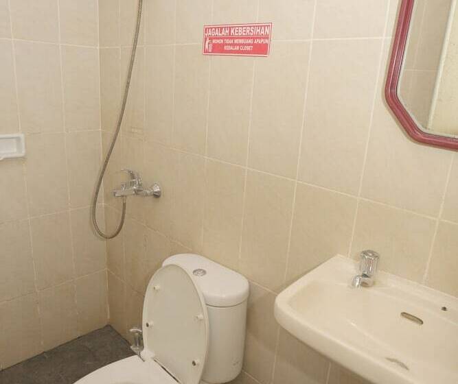 Hotel Wisma Jayakarta By Oyo