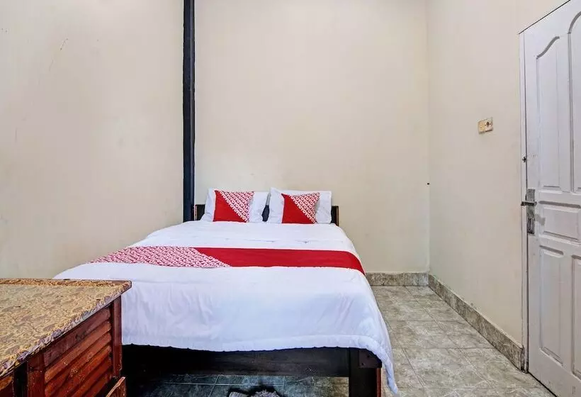 Hotelli Wisma Pangestu Syariah By Oyo