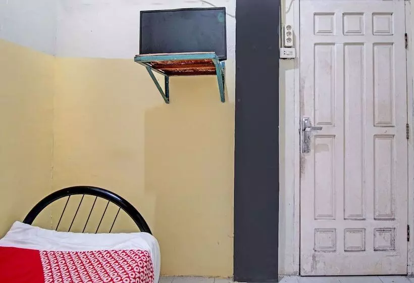 Hotelli Wisma Pangestu Syariah By Oyo