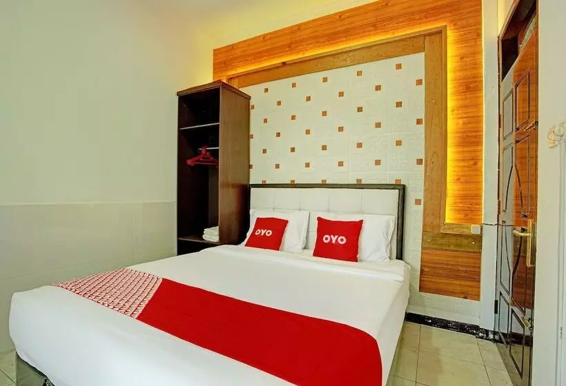 ホテル Zulyan Homestay Syariah By Oyo