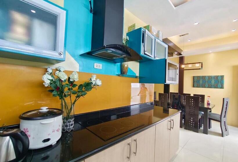 Mackenzie Penthouse Taal View With Balcony