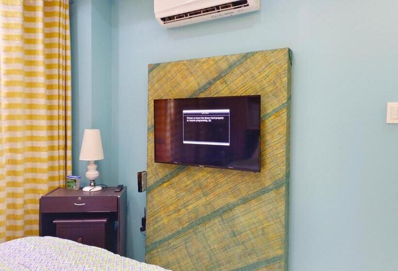 Mackenzie Penthouse Taal View With Balcony