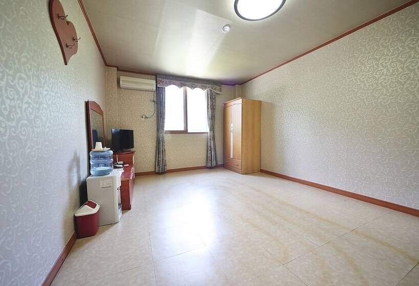 Motel Gurye Purunsol