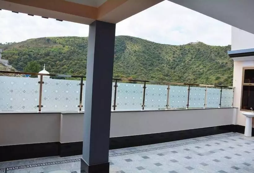 پانسیون Khyber Guest House