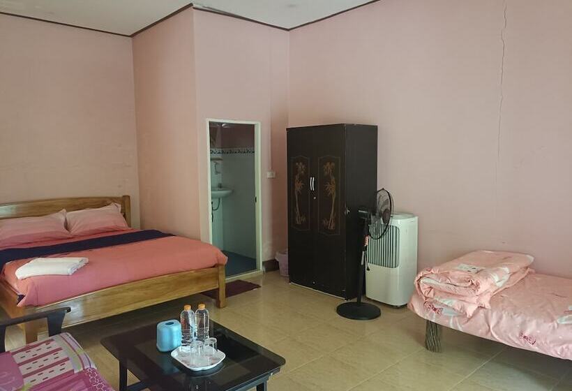 פנסיון Mhontong Homestay