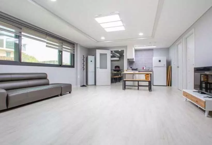 ペンション Taean Hue Place Pool Villa