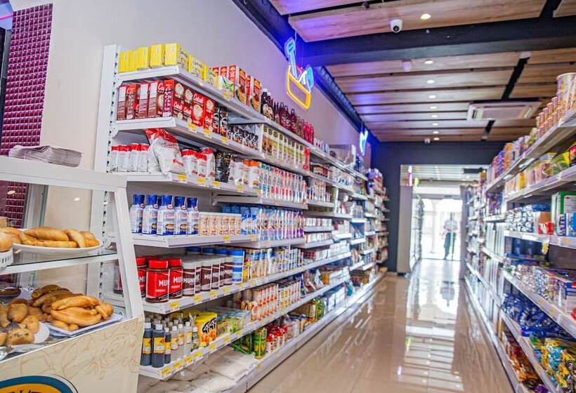 Playa Palmera Beach Resort