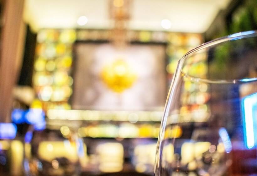 Playa Palmera Beach Resort