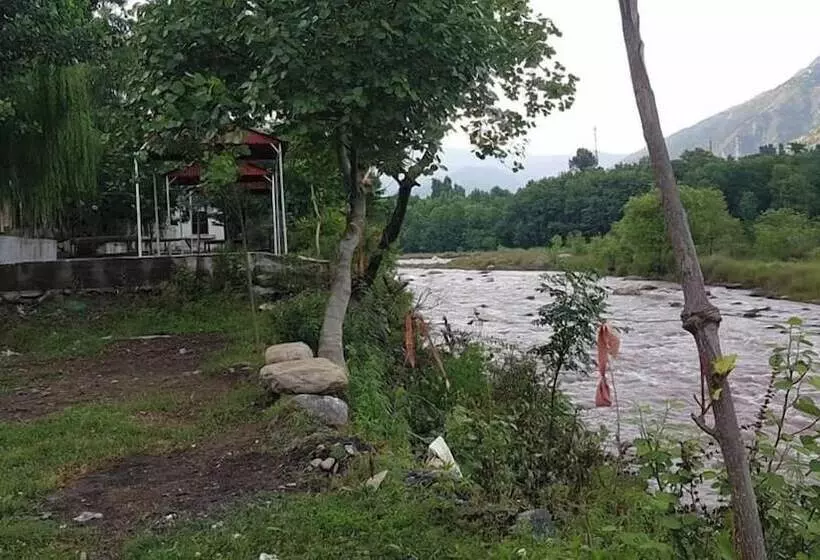 Red Rose Hotel Balakot