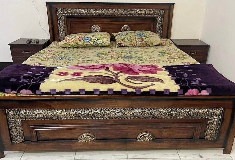 Red Rose Hotel Balakot