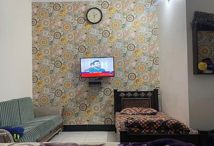 Red Rose Hotel Balakot